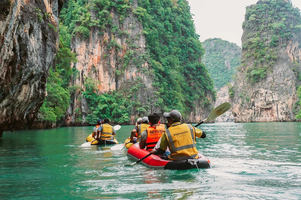 4 in 1 Canoeing in Phang Nga Bay